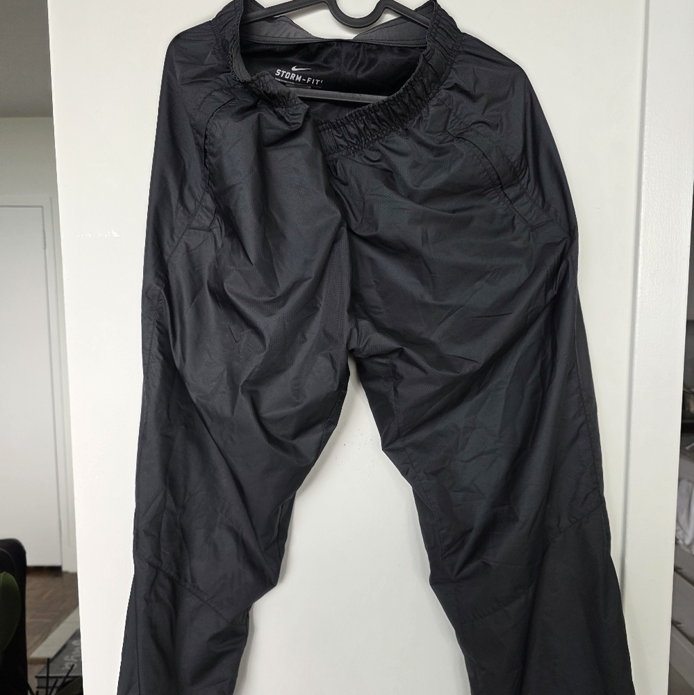 Nike Men's Black Windbreaker Pants